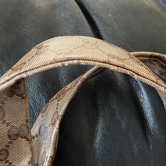 Gucci Hysteria Logo Coated Canvas XXL Tote - Picture 9 of 12